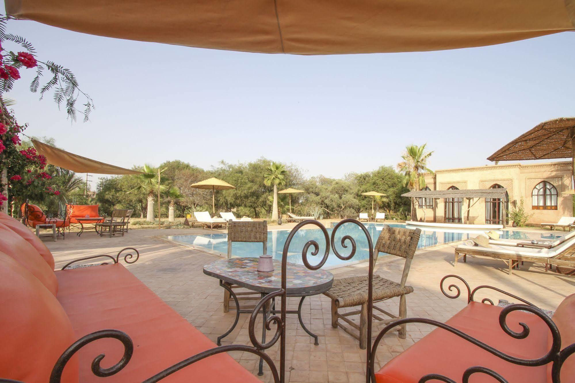 Le Cazar Hotell El Ain Eksteriør bilde